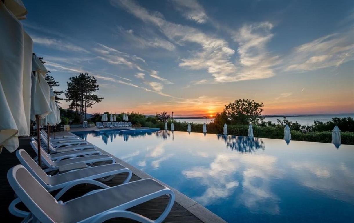 Santa Marina Resort Sozopol - Penthouse With Amazing Sea View Exterior foto